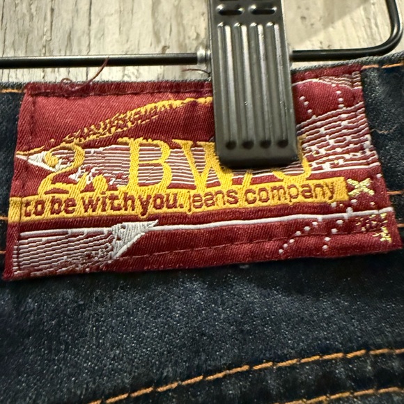 Women's Cropped Jeans in Dark Blue - Picture 5 of 7